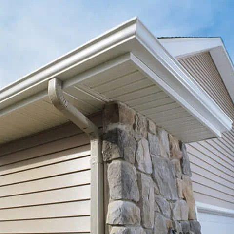 Seamless gutter run finished flush against a home’s fascia